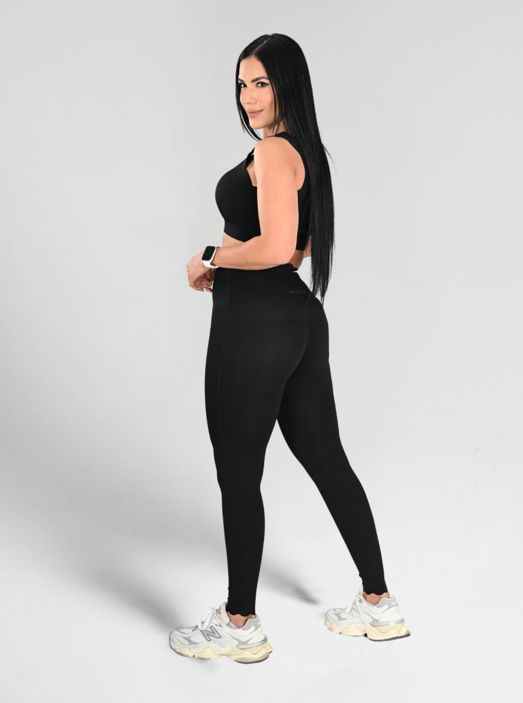 Blck Capri Set
